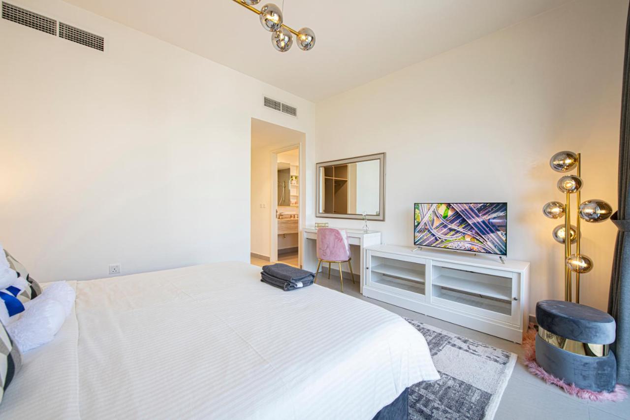 Modern Dubai Hills Luxury 4 Bedroom Villa Exterior foto